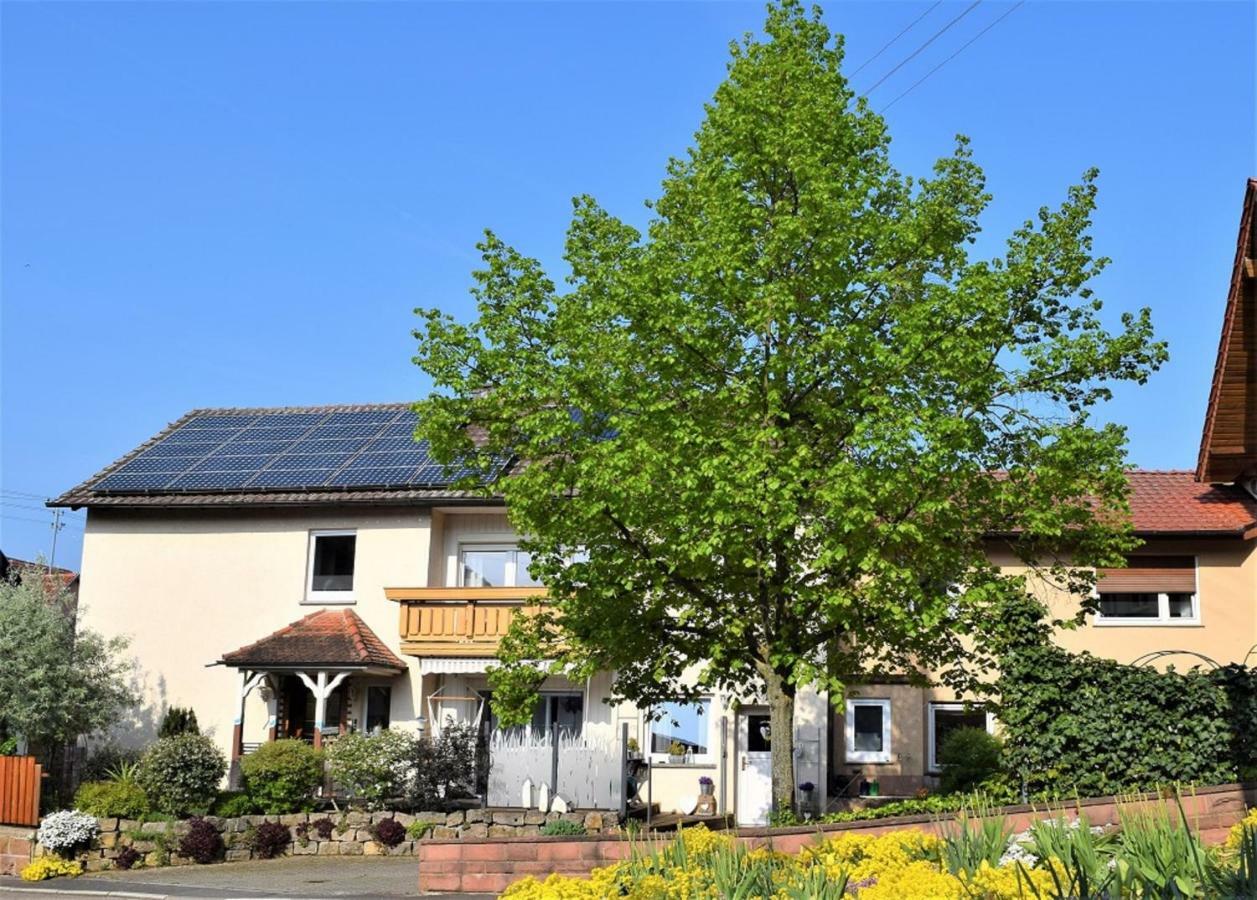 Ferienwohnung Auf Dem Dorf, Kuelsheim Eksteriør billede